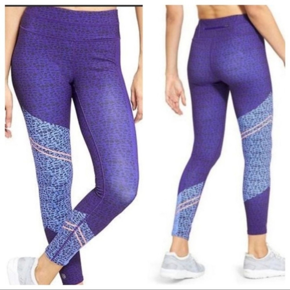 M Athleta Women's Mid Rise Asym Camo Sonar 7/8 Tight 591395 Purple $98